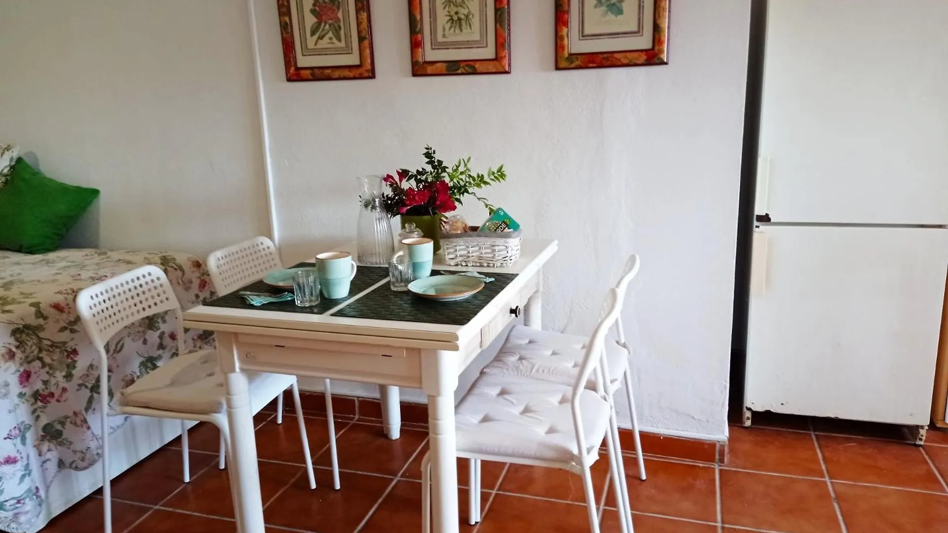 Apartamento-Estudio En Villa Con Piscina Málaga